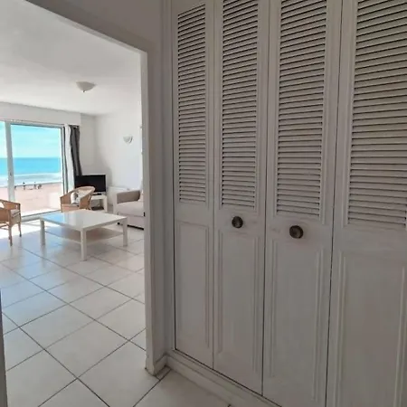 Apartamento Les Pieds Dans L'eau, Vue Imprenable Et Parking Privé Mauguio